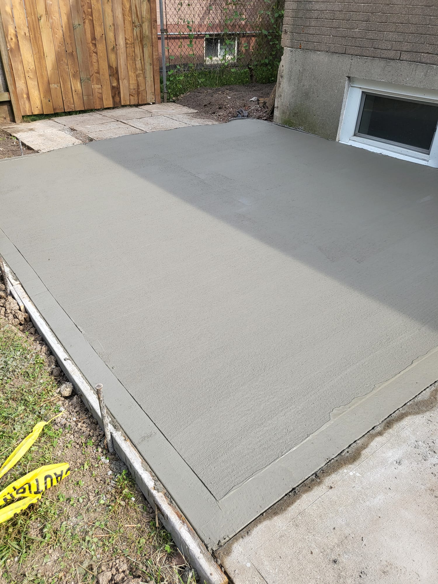 concrete-walkway-ontario